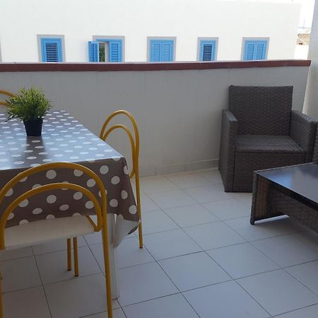 Annalisa Apartments 300 M Dal Mare 산비토로카포 외부 사진