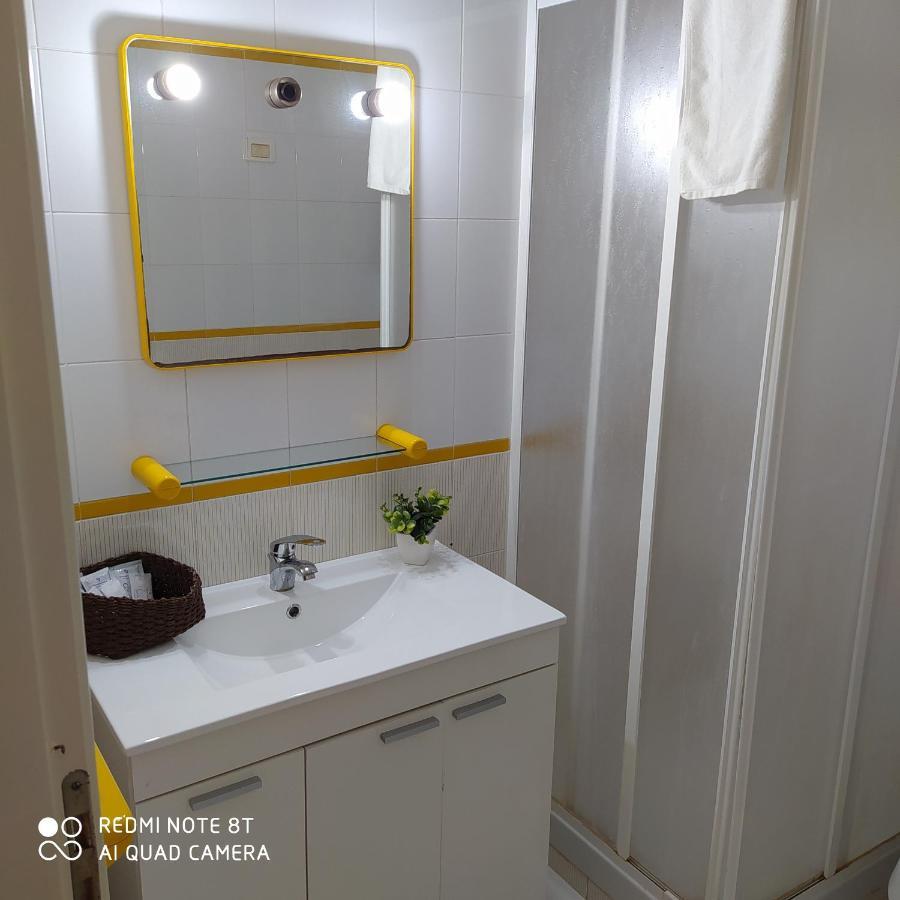 Annalisa Apartments 300 M Dal Mare 산비토로카포 외부 사진